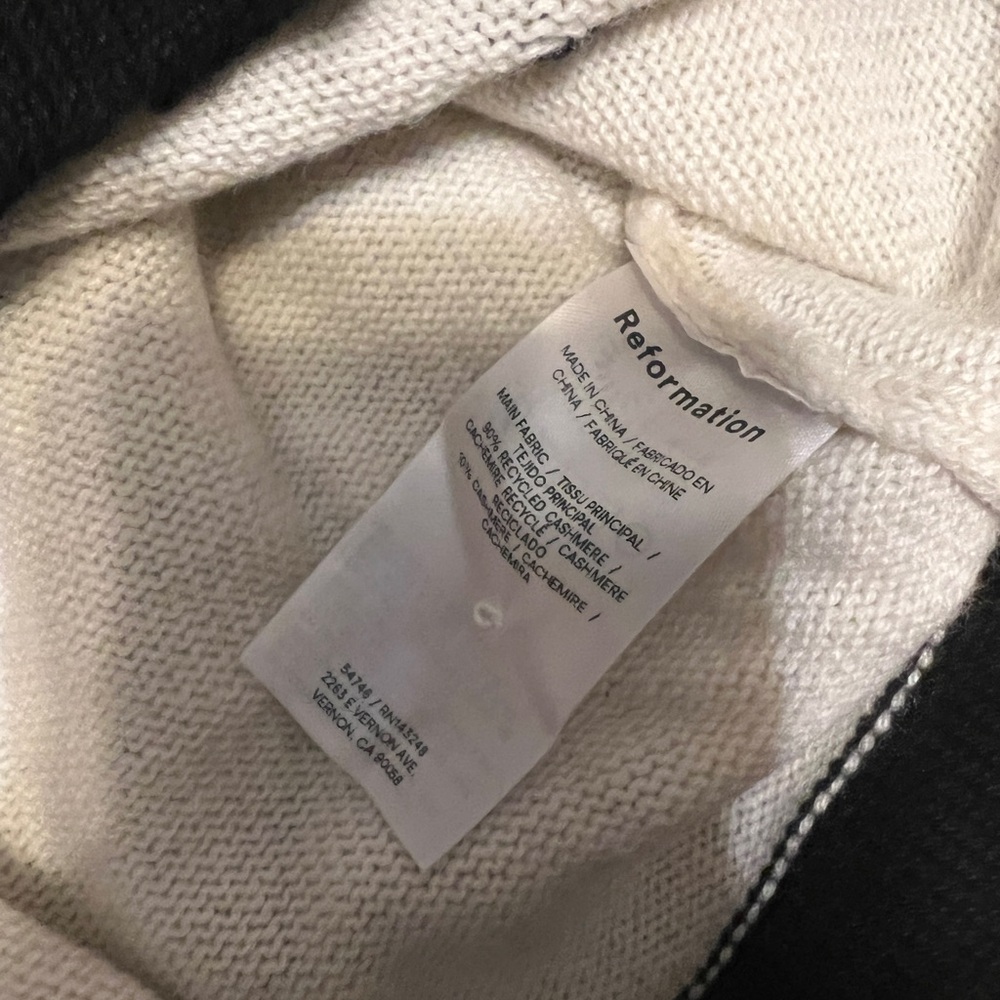 Reformation Cream and Black Cardigan - Picture 4 of 4